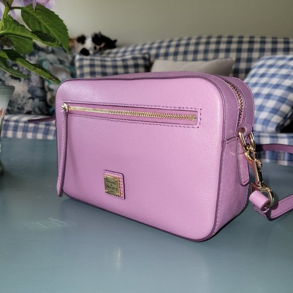 Dooney & Bourke Saffiano leather crossbody camera bag - Picture 2 of 6